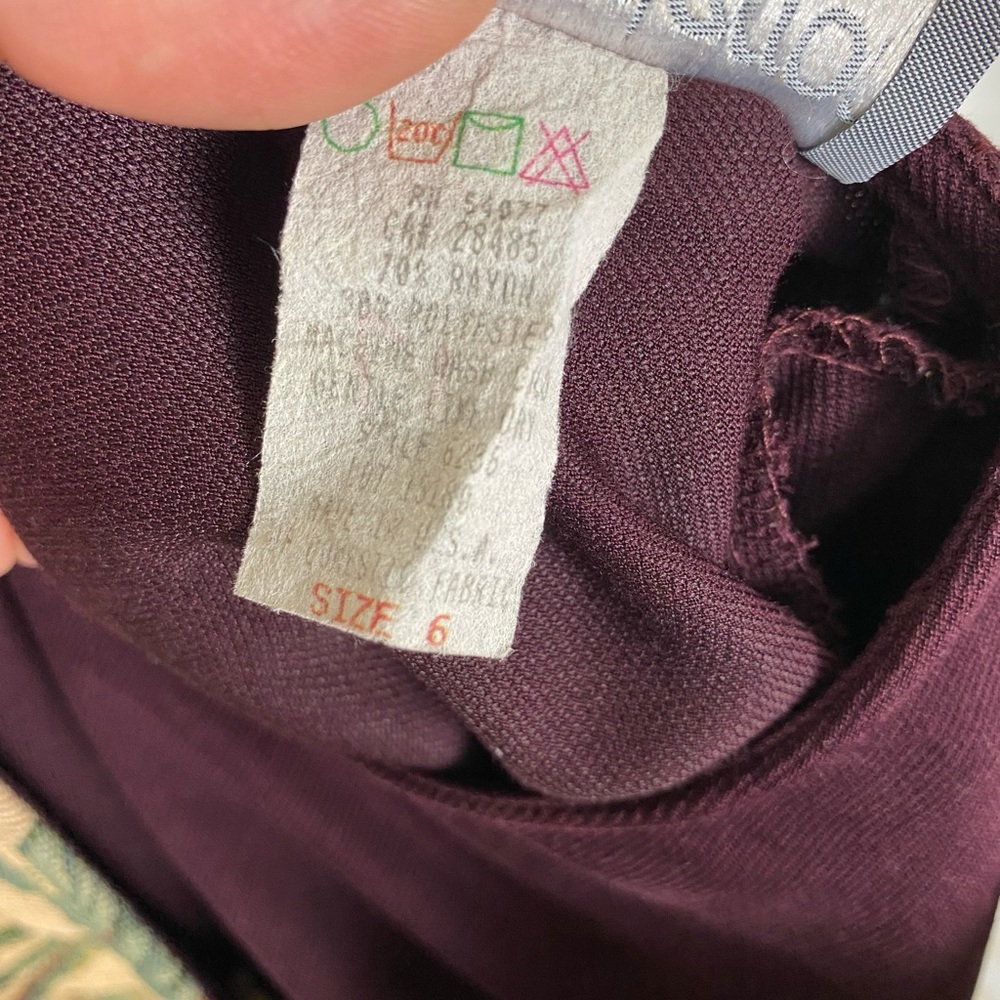 Vintages Vested Dress - Picture 8 of 12